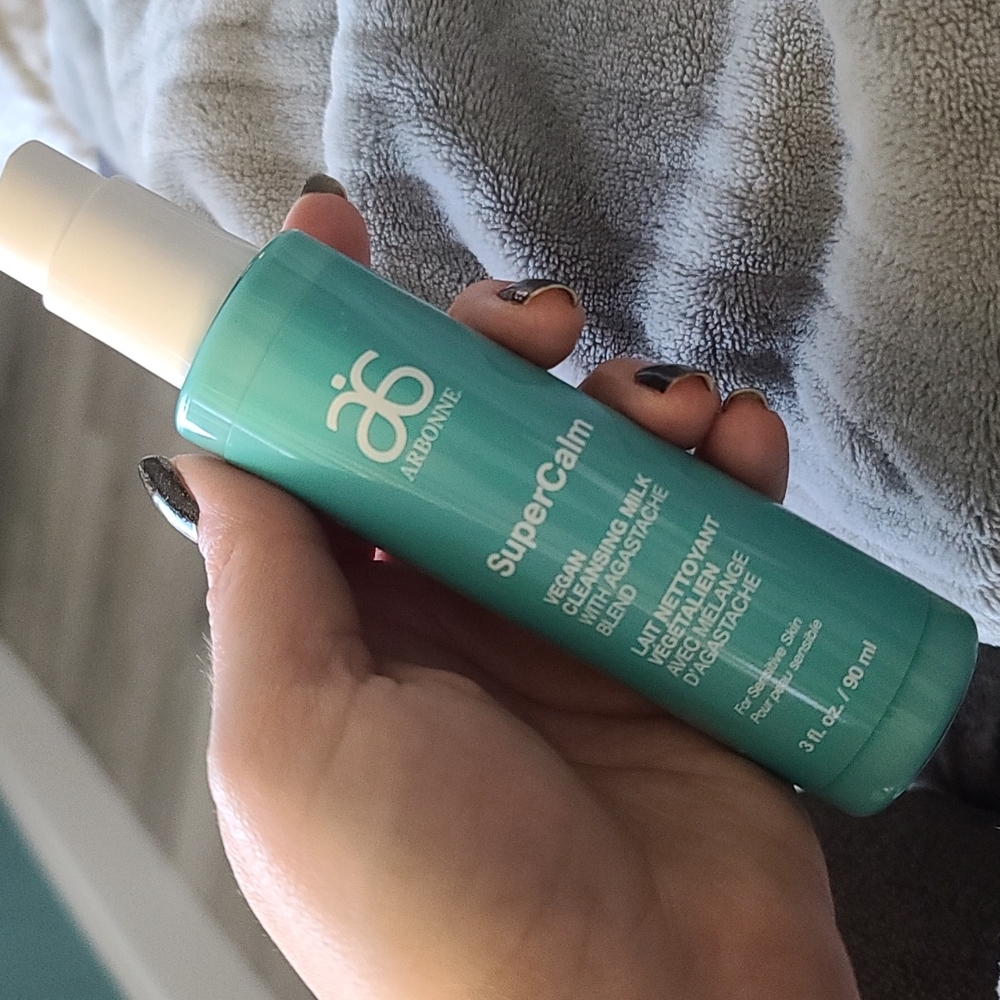 Arbonne super calm cleansing milk